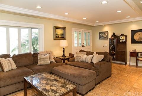 4027 Larwin Ave, Cypress, CA 90630 photo 3