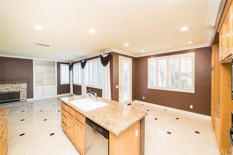961 Pebble Beach Pl, Placentia, CA 92870 photo 4