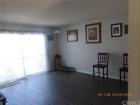 11067 Robinson Dr, Stanton, CA 90680 photo 3