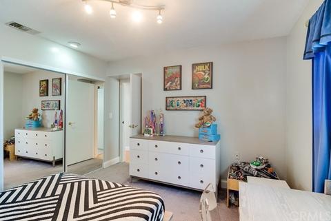3204 E Jackson Ave, Orange, CA 92867 photo 16