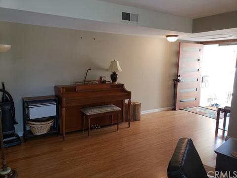 5861 Gloucester Cir, Westminster, CA 92683 photo 9