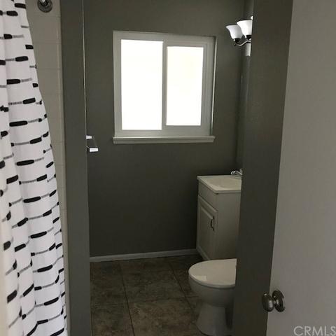 609 W Mckinley St, Rialto, CA 92376 photo 18