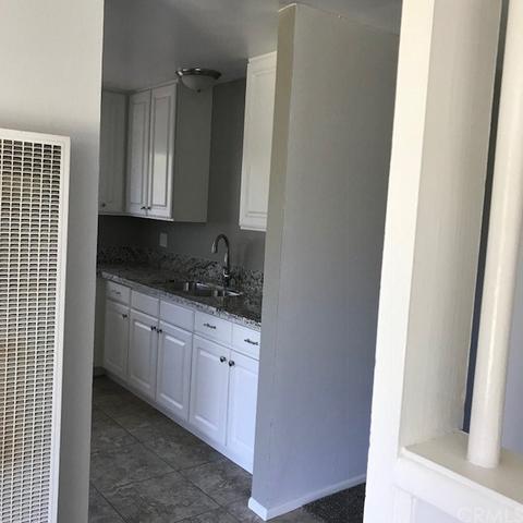 609 W Mckinley St, Rialto, CA 92376 photo 14