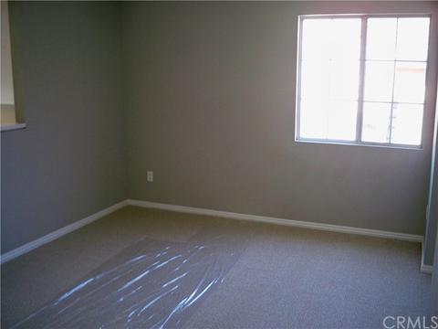 16377 Applegate Dr, Fontana, CA 92337 photo 15