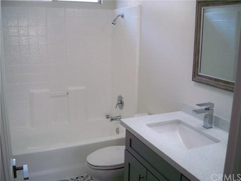 16377 Applegate Dr, Fontana, CA 92337 photo 12