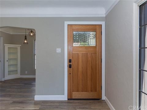 465 E Platt St, Long Beach, CA 90805 photo 4