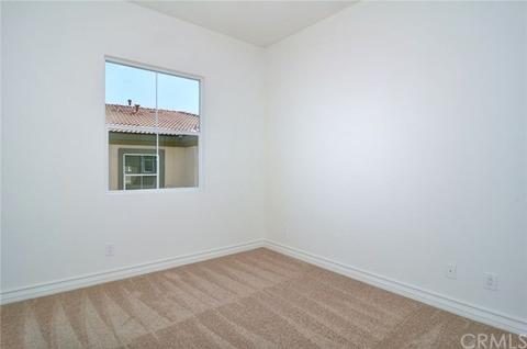 1011 Kiwi Grv, Riverside, CA 92501 photo 16