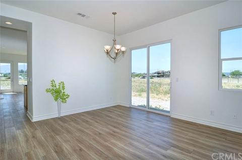 1011 Kiwi Grv, Riverside, CA 92501 photo 11