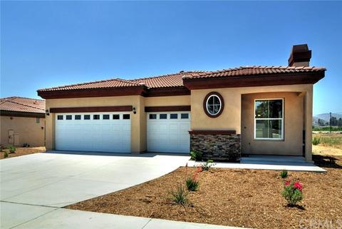 1011 Kiwi Grv, Riverside, CA 92501 photo 2