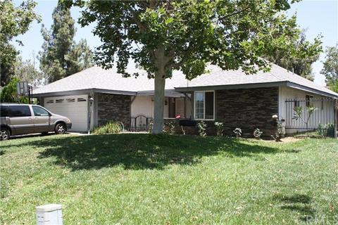 3937 Stratton Dr, Riverside, CA 92505 photo 1