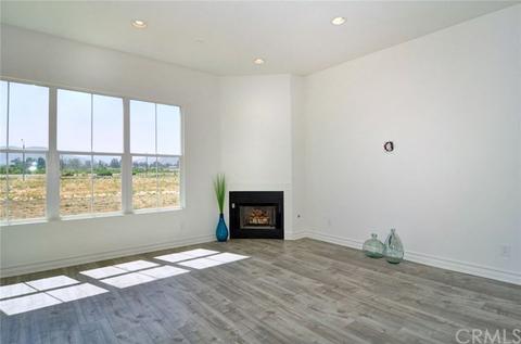 1025 Kiwi Grv, Riverside, CA 92501 photo 13
