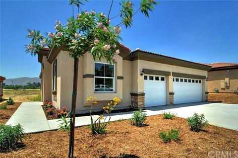 1025 Kiwi Grv, Riverside, CA 92501 photo 2