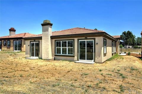 1025 Kiwi Grv, Riverside, CA 92501 photo 23