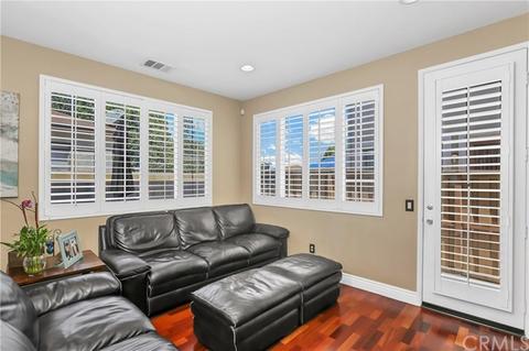 227 E 220th St, Carson, CA 90745 photo 3