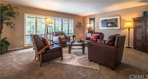 350 S Merelet Ln, Orange, CA 92869 photo 5