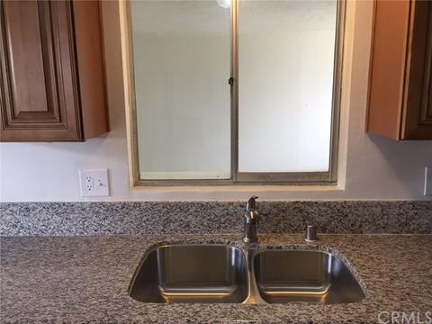 400 E La Cadena Dr, Riverside, CA 92507 photo 7