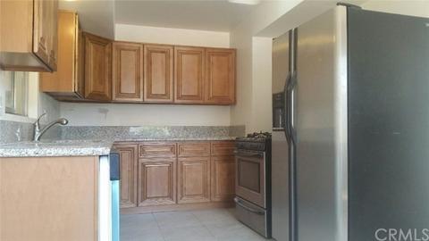 400 E La Cadena Dr, Riverside, CA 92507 photo 6