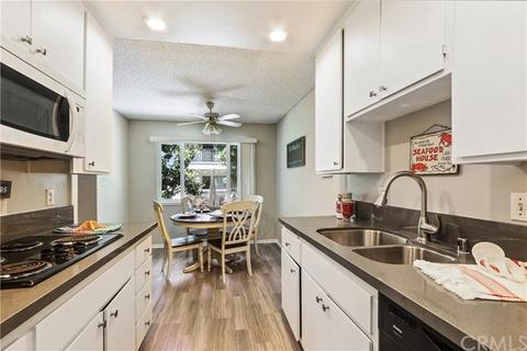 12200 Montecito Rd #E203, Seal Beach, CA 90740 photo 4