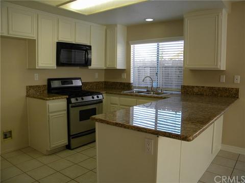 367 Glacier Cir, Corona, CA 92879 photo 2