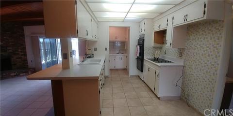 6281 Johnson Ave, Long Beach, CA 90805 photo 7