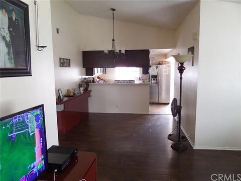 8441 Mimosa Tree Ct, Riverside, CA 92504 photo 4