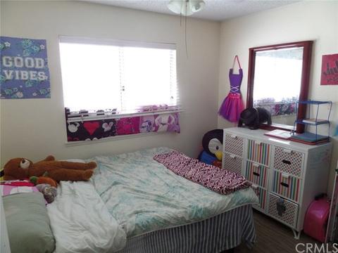 8441 Mimosa Tree Ct, Riverside, CA 92504 photo 12