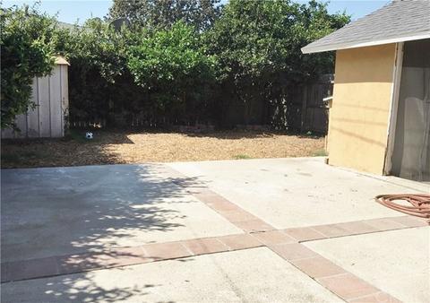 266 E Platt St, Long Beach, CA 90805 photo 11