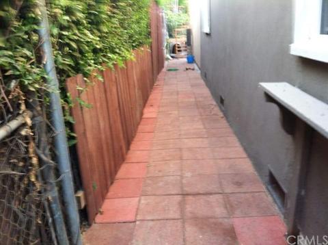 339 E Marker Ln, Long Beach, CA 90805 photo 24
