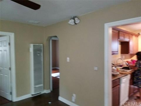 339 E Marker Ln, Long Beach, CA 90805 photo 14