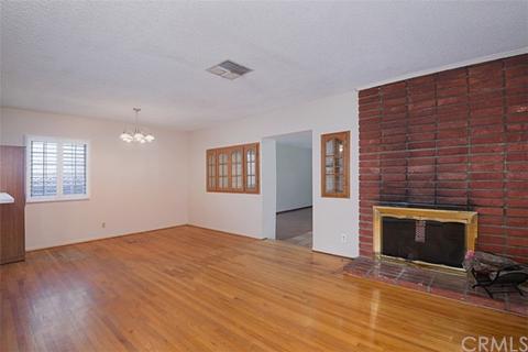 2125 W Roberta Ave, Fullerton, CA 92833 photo 3
