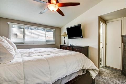 8843 Mentone Pl, Riverside, CA 92503 photo 15