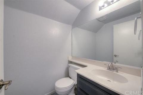 512 Shade Tree Ln #23, Fullerton, CA 92831 photo 11