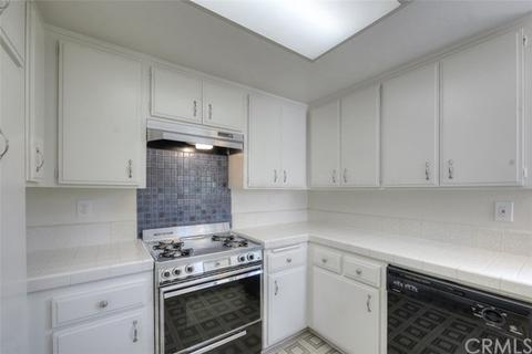 512 Shade Tree Ln #23, Fullerton, CA 92831 photo 8