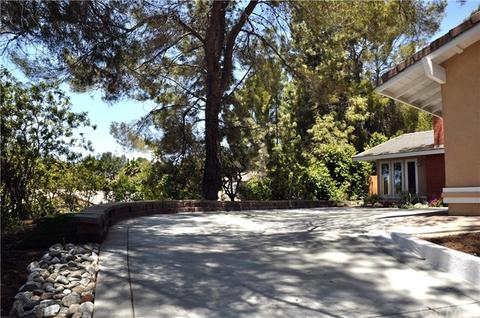 2102 La Granada Dr, Thousand Oaks, CA 91362 photo 2