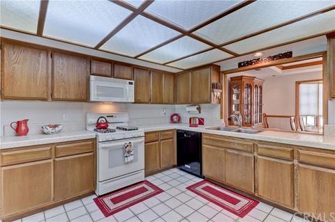 625 Heather Ave, Placentia, CA 92870 photo 9