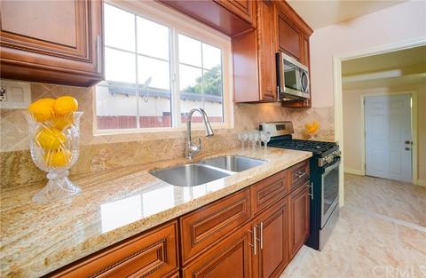 713 W School St, Compton, CA 90220 photo 12