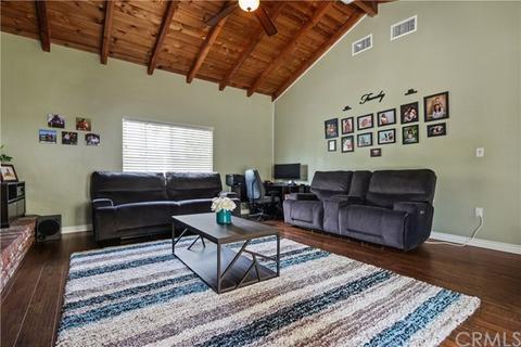 4564 Bridgeview Ave, Pico Rivera, CA 90660 photo 11
