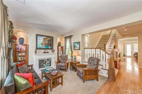 2262 Evans St, Fullerton, CA 92833 photo 2