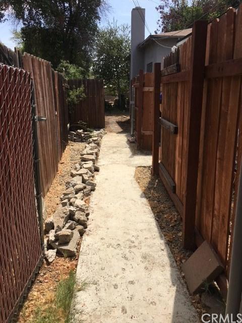3442 Pine St, Riverside, CA 92501 photo 26