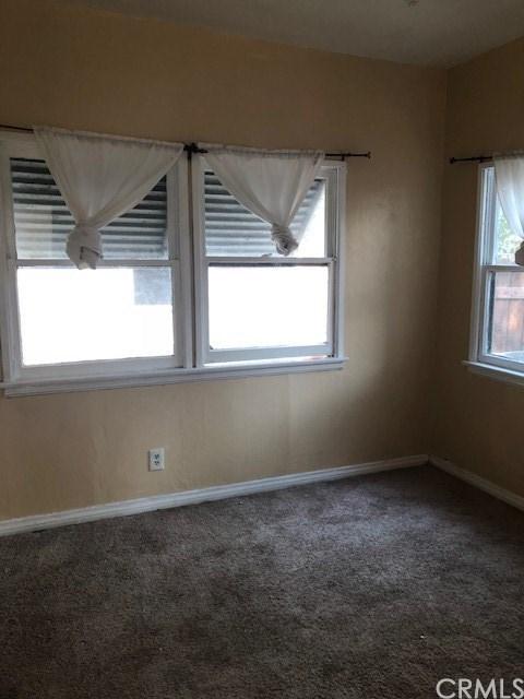 3442 Pine St, Riverside, CA 92501 photo 34