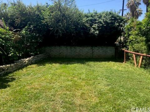 3442 Pine St, Riverside, CA 92501 photo 2