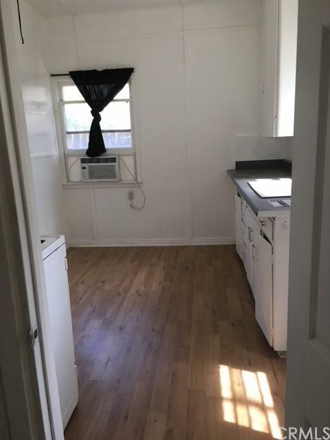 3442 Pine St, Riverside, CA 92501 photo 30