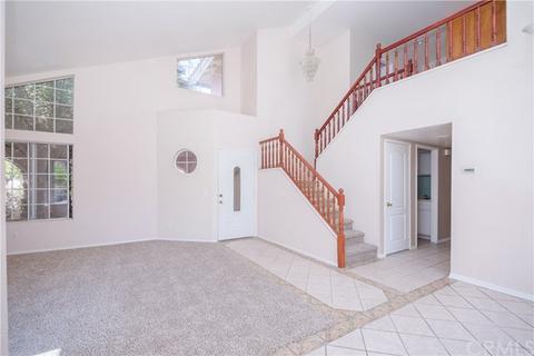628 Esther Dr, Lancaster, CA 93535 photo 4