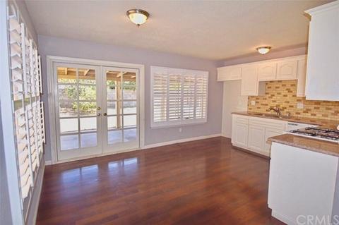 4831 Montgomery St, Riverside, CA 92503 photo 9