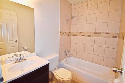 4831 Montgomery St, Riverside, CA 92503 photo 8