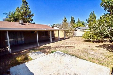 4831 Montgomery St, Riverside, CA 92503 photo 13