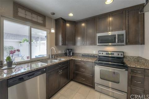 649 Seneca St, Placentia, CA 92870 photo 2