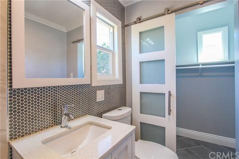 2476 Pine Ave, Long Beach, CA 90806 photo 13