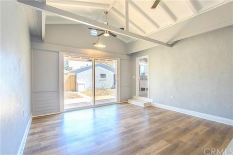 2476 Pine Ave, Long Beach, CA 90806 photo 11
