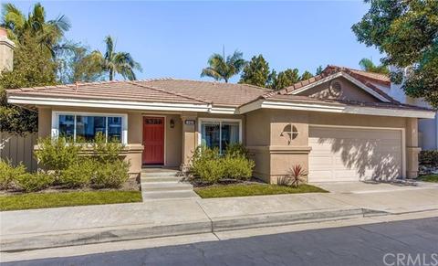 8215 E Candleberry Cir, Orange, CA 92869 photo 2